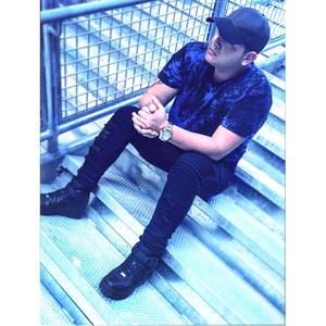 Meet your Posher, Dariel